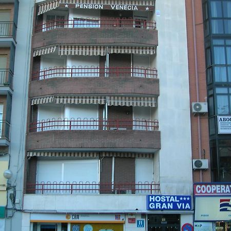 Hostal Gran Vía Pinto Exterior foto